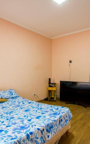 Casa à venda com 200m², 3 quartos e sem vaga Casa à venda com 200m², 3 quartos e sem vagaQuarto 1 - Suíte