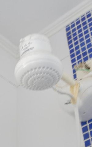 Casa à venda com 192m², 3 quartos e 2 vagasDetalhe Banheiro Suíte