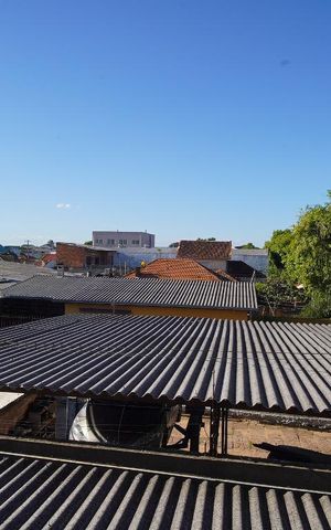 Casa à venda com 237m², 3 quartos e 2 vagasSuite - Vista