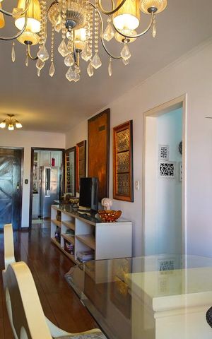 Casa à venda com 237m², 3 quartos e 2 vagasSala