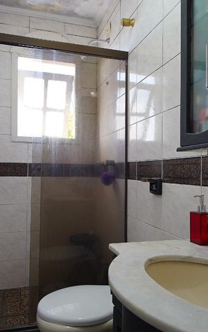 Casa à venda com 237m², 3 quartos e 2 vagasBanheiro - Corredor