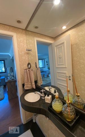 Apartamento à venda com 173m², 3 quartos e 3 vagas Apartamento à venda com 173m², 3 quartos e 3 vagasLavabo