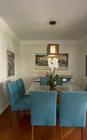 Apartamento à venda com 173m², 3 quartos e 3 vagas Apartamento à venda com 173m², 3 quartos e 3 vagasSala de Jantar