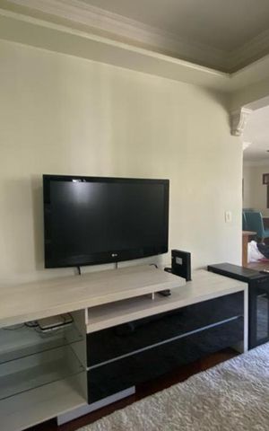 Apartamento à venda com 173m², 3 quartos e 3 vagas Apartamento à venda com 173m², 3 quartos e 3 vagasSala de TV