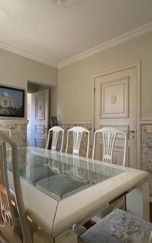 Apartamento à venda com 173m², 3 quartos e 3 vagas Apartamento à venda com 173m², 3 quartos e 3 vagasCopa