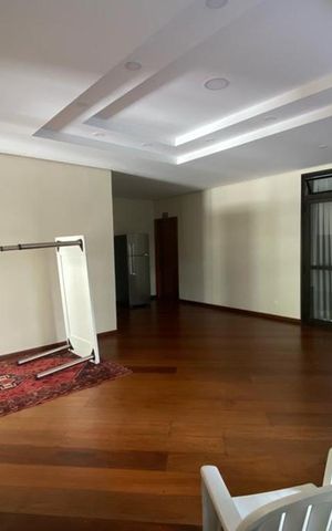 Apartamento à venda com 173m², 3 quartos e 3 vagas Apartamento à venda com 173m², 3 quartos e 3 vagasÁrea comum - Salão de festas