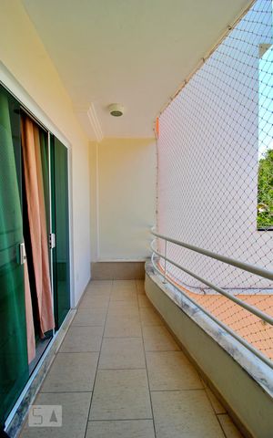Casa à venda com 256m², 3 quartos e 5 vagasVaranda da Sala