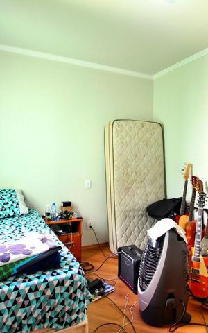 Casa à venda com 256m², 3 quartos e 5 vagasSuíte 3