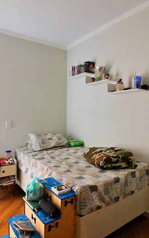 Casa à venda com 256m², 3 quartos e 5 vagasSuíte 2