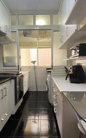 Apartamento à venda com 72m², 3 quartos e 2 vagas Apartamento à venda com 72m², 3 quartos e 2 vagasCozinha