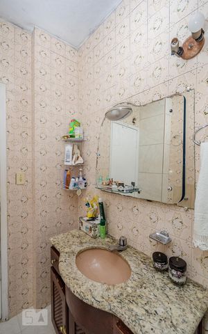 Apartamento à venda com 117m², 3 quartos e sem vagaBanheiro Social