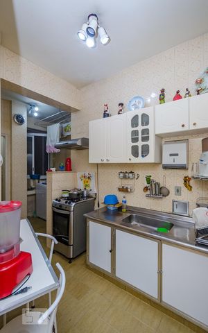 Apartamento à venda com 117m², 3 quartos e sem vagaCozinha