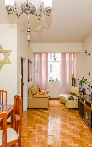 Apartamento à venda com 117m², 3 quartos e sem vagaSala