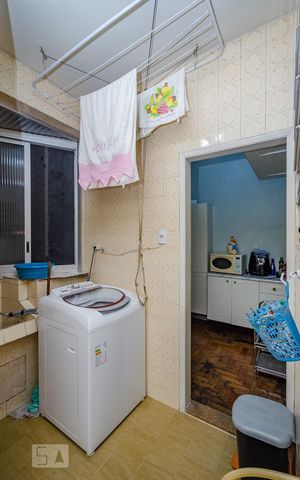 Apartamento à venda com 117m², 3 quartos e sem vagaÁrea de Serviço