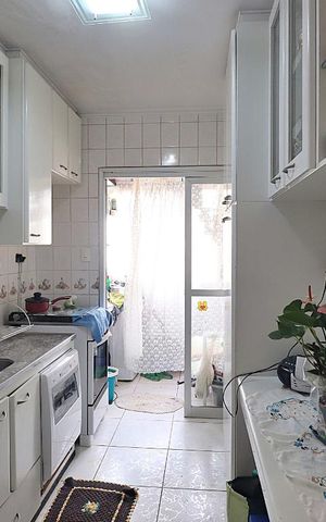 Apartamento à venda com 69m², 2 quartos e 1 vagaCozinha e Área de Serviço