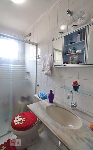 Apartamento à venda com 69m², 2 quartos e 1 vagaBanheiro