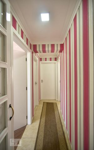 Apartamento à venda com 98m², 3 quartos e 1 vagaCorredor