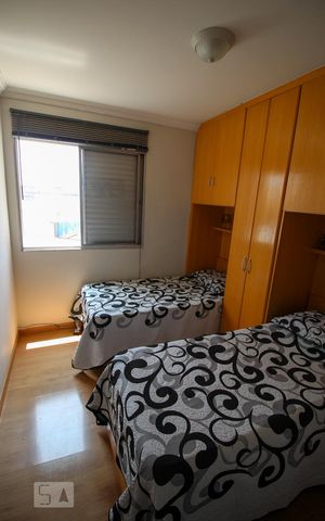 Apartamento para alugar com 63m², 2 quartos e sem vaga Apartamento para alugar com 63m², 2 quartos e sem vagaQuarto