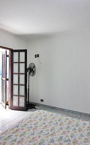 Casa à venda com 429m², 5 quartos e 5 vagasQuarto 2 - Suíte