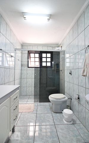 Casa à venda com 429m², 5 quartos e 5 vagasBanheiro Social