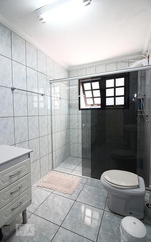 Casa à venda com 429m², 5 quartos e 5 vagasBanheiro Social