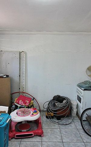Casa à venda com 429m², 5 quartos e 5 vagasLavanderia