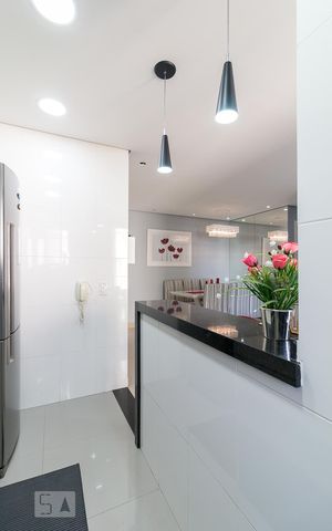 Apartamento à venda com 64m², 2 quartos e 1 vagaCozinha