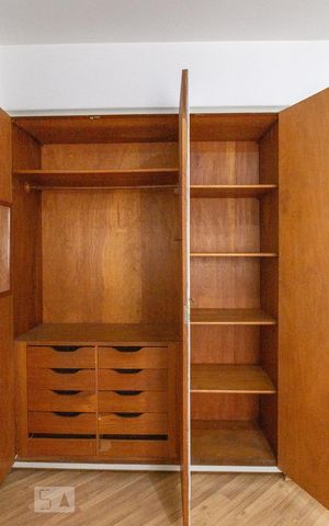 Apartamento para alugar com 117m², 3 quartos e 1 vagaQuarto 3