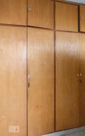 Apartamento para alugar com 117m², 3 quartos e 1 vagaQuarto de Serviço