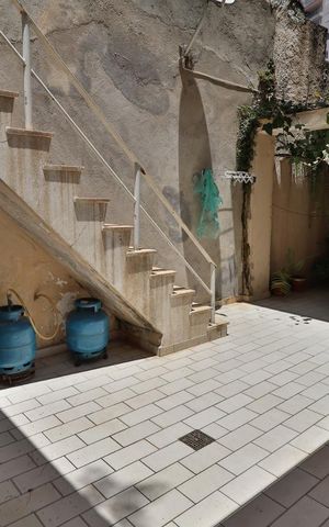 Casa à venda com 130m², 2 quartos e 1 vagaÁrea de Serviço