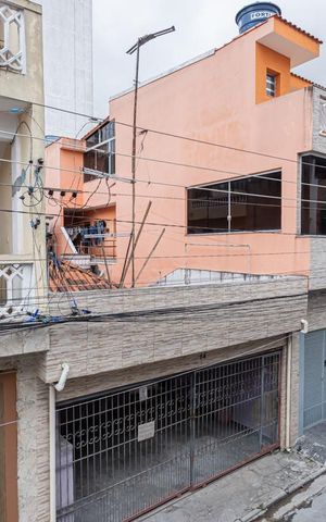 Casa à venda com 350m², 4 quartos e 3 vagas Casa à venda com 350m², 4 quartos e 3 vagasVista da varanda suite 1