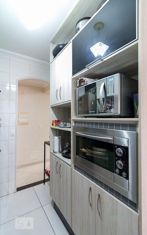 Apartamento à venda com 77m², 3 quartos e 2 vagasCozinha