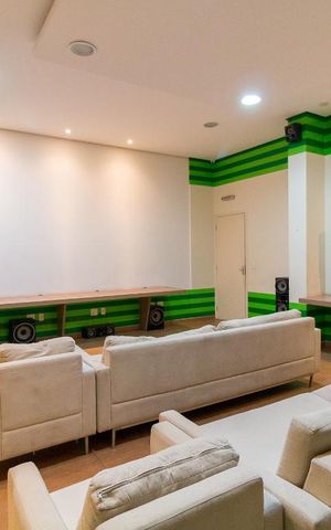 Apartamento à venda com 77m², 3 quartos e 2 vagasCinema
