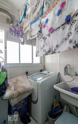 Apartamento à venda com 77m², 3 quartos e 2 vagasÁrea de serviço
