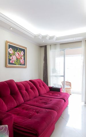 Apartamento à venda com 77m², 3 quartos e 2 vagasSala