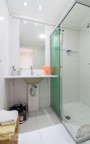 Apartamento à venda com 77m², 3 quartos e 2 vagasBanheiro social