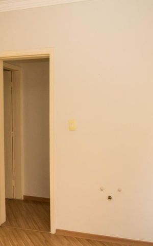 Casa à venda com 288m², 4 quartos e 4 vagas Casa à venda com 288m², 4 quartos e 4 vagasQuarto 3