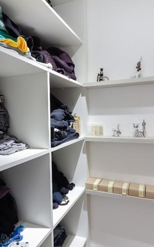 Apartamento à venda com 67m², 2 quartos e 1 vaga Apartamento à venda com 67m², 2 quartos e 1 vagaCloset