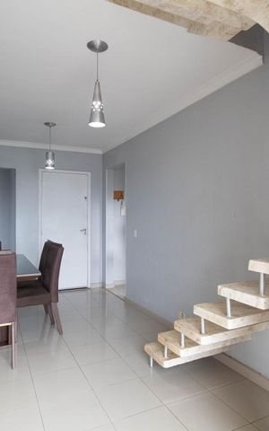Apartamento para alugar com 110m², 4 quartos e 2 vagas Apartamento para alugar com 110m², 4 quartos e 2 vagasSala de Estar