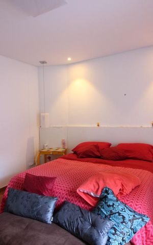 Casa à venda com 340m², 3 quartos e 4 vagasSuíte 3