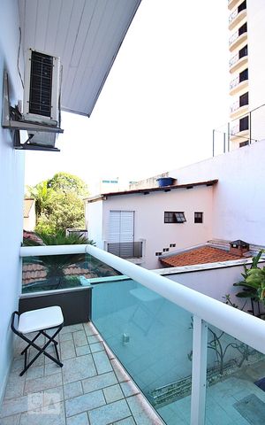 Casa à venda com 340m², 3 quartos e 4 vagasVaranda da Suíte