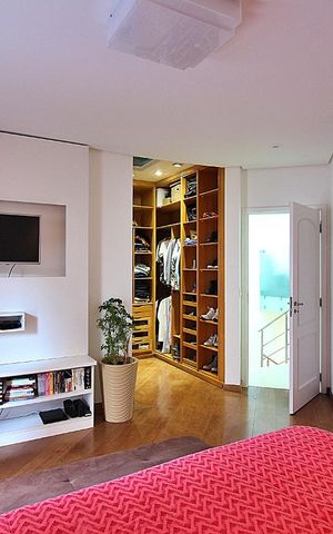 Casa à venda com 340m², 3 quartos e 4 vagasSuíte 3
