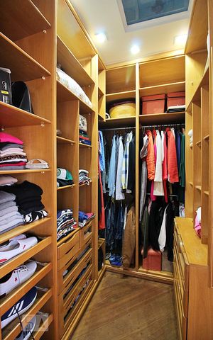 Casa à venda com 340m², 3 quartos e 4 vagasCloset da Suíte