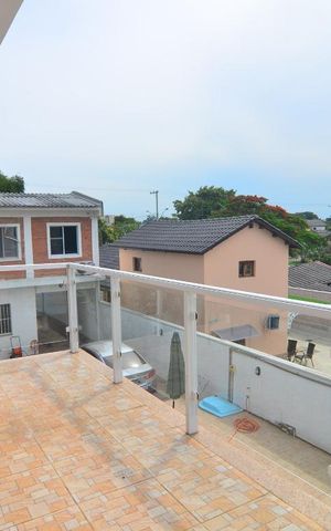 Casa à venda com 328m², 4 quartos e 4 vagasCasa 1 - Terraço