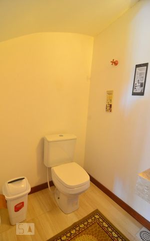 Casa à venda com 328m², 4 quartos e 4 vagasCasa 1 - Lavabo