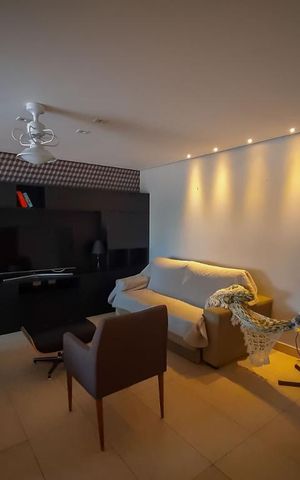 Apartamento à venda com 130m², 3 quartos e 2 vagasSala