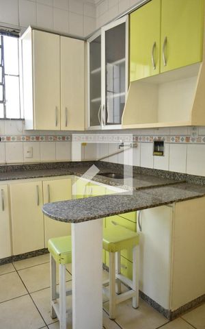 Apartamento para alugar com 57m², 2 quartos e 1 vagaCozinha