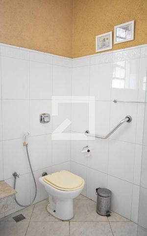 Apartamento para alugar com 57m², 2 quartos e 1 vagaBanheiro
