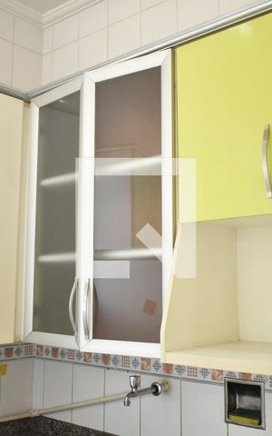 Apartamento para alugar com 57m², 2 quartos e 1 vagaCozinha - Armários