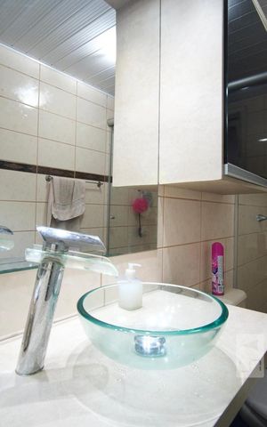 Apartamento à venda com 80m², 2 quartos e sem vaga Apartamento à venda com 80m², 2 quartos e sem vagaBanheiro